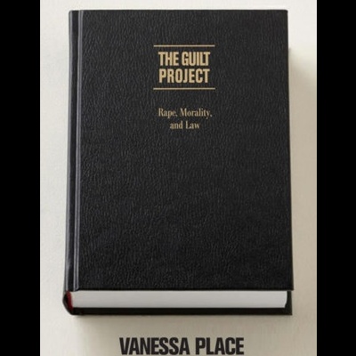 Livro preto com título dourado e texto Vanessa Place