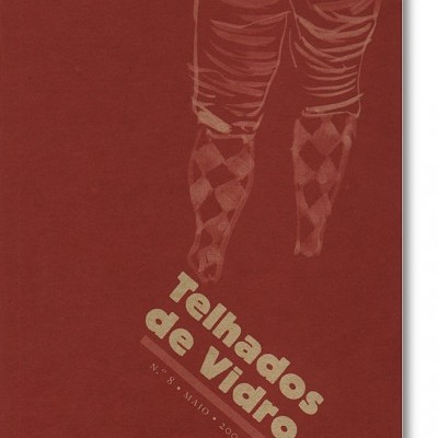 Capa de revista 'Telhados de vidro' com ilustração de pernas e texto em fundo castanho avermelhado