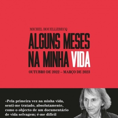 Capa de livro com texto e foto a preto e branco de um homem