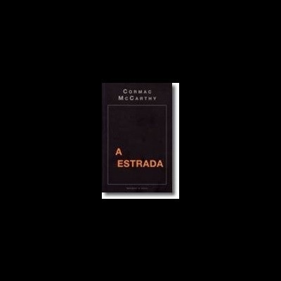 Livro 'A Estrada' de Cormac McCarthy com capa preta e letras em branco e laranja