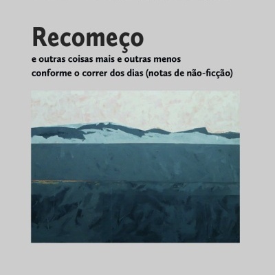 Capa do livro 'Recomeço' de Yvette K. Centeno com imagem abstrata azul e fundo cinzento