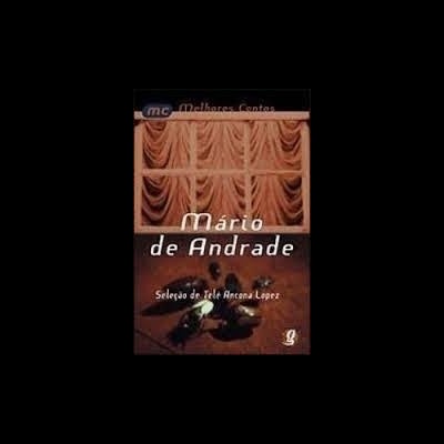 Capa de livro com cortinas castanhas e texto branco Mário de Andrade