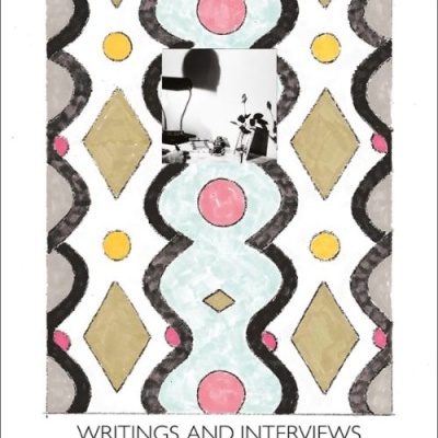 Capa do livro 'Marc Camille Chaimowicz Writings and Interviews' com padrão geométrico colorido