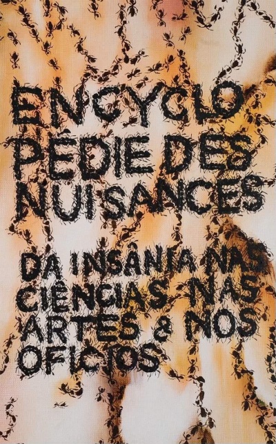 Texto composto por formigas pretas em fundo claro de tons bege e laranja