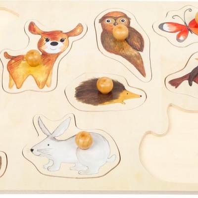 Quebra-cabeças de madeira infantil com peças de animais