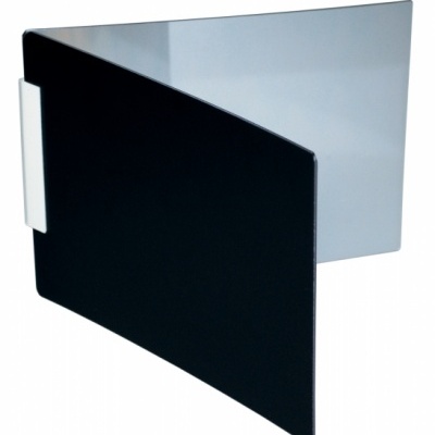 Suporte metálico com design curvo preto e prata