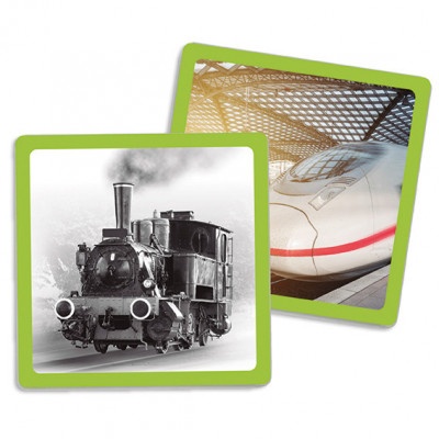 Duas fotografias quadradas com bordas verdes, uma com locomotiva a vapor e outra com comboio moderno.