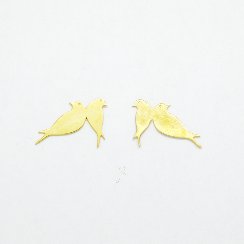 Brincos Andorinha Brincos dourados em forma de pássaros