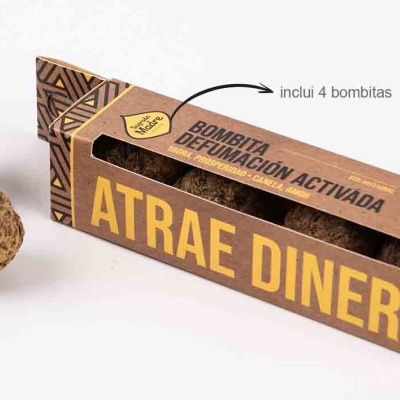 Caixa castanha com bombitas naturais para defumação