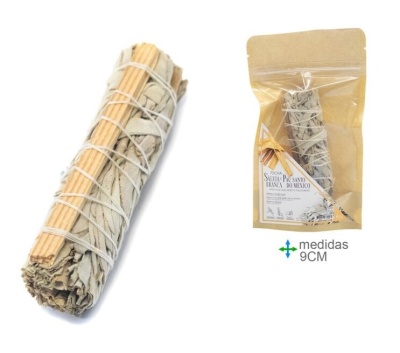 Feixe de sálvia branca com pauzinhos, e o mesmo embalado com etiqueta em embalagem plástica