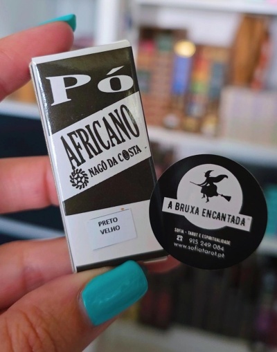 Pacote de pó africano Preto Velho NAGÔ DA COSTA e selo A BRUXA ENCANTADA