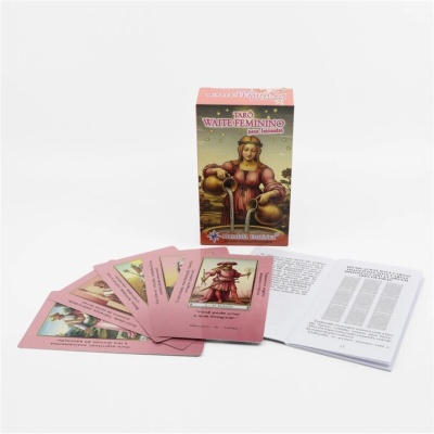 Baralho de tarot Waite Feminino para iniciantes com caixa e cartas exibidas