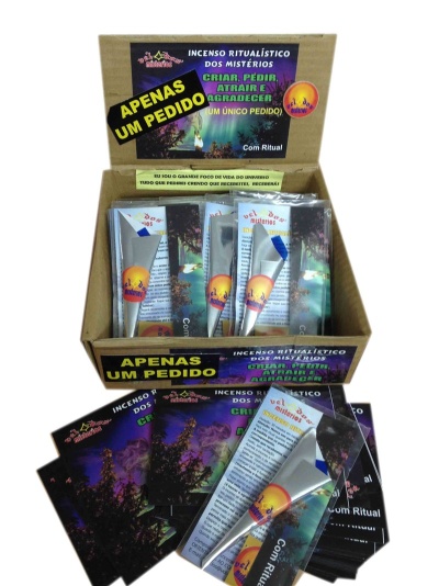 Embalagem de incenso ritualístico com cones e material informativo em cores roxo, preto, amarelo e verde