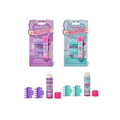 Conjunto Martinela Crush com clips roxos e verdes para cabelo e bálsamos labiais em embalagens coloridas