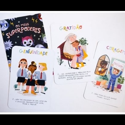 Cartas ilustradas com títulos em português e personagens coloridos