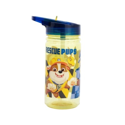 Garrafa de água amarela com tampa azul e desenhos animados