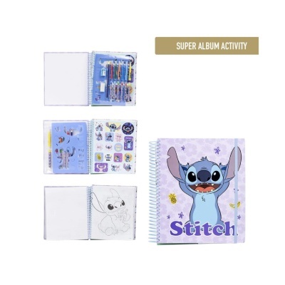 álbum de atividades Stitch com canetas coloridas, folhas para colorir e autocolantes em fundo branco