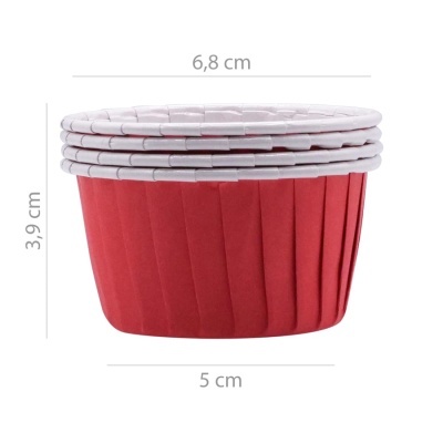 Copos de papel vermelhos com rebordo branco empilhados