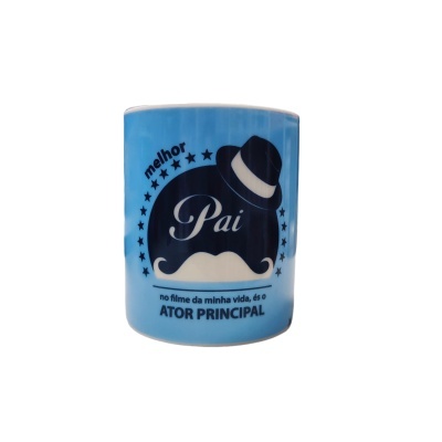 Caneca azul com bigode, chapéu e texto em português.