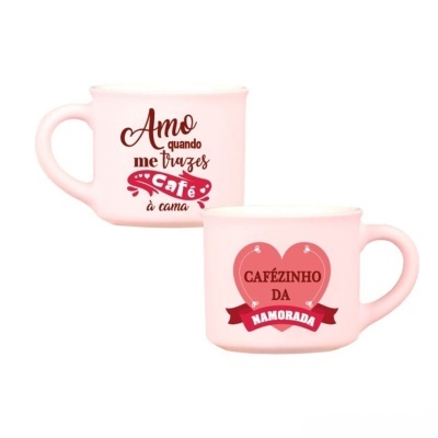 Duas canecas rosa com textos românticos em vermelho e castanho
