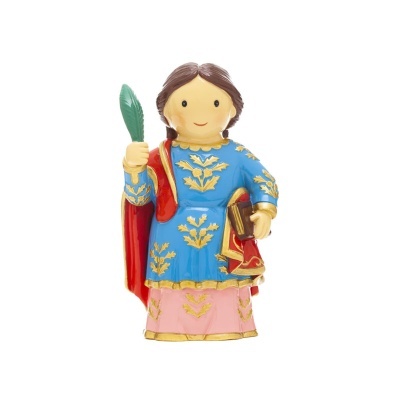 Figura decorativa de mulher com vestido azul e rosa com detalhes dourados
