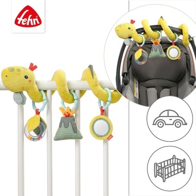 Brinquedo serpente amarela com acessórios pendurados para carrinho ou berço