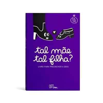 Livro roxo 'tal mãe tal filha?' com ilustrações de sapatos