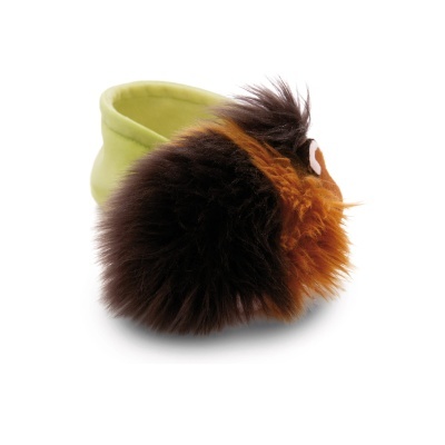 Pantufa verde com pompom de pêlo castanho e laranja e olhos brancos