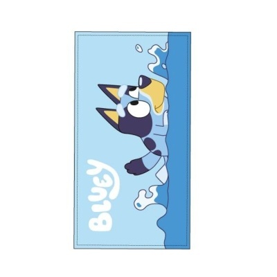 Toalha azul com desenho de cão a nadar e texto Bluey