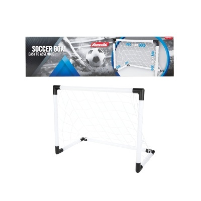 Baliza de futebol pequena branca com cantos pretos e rede branca, com embalagem preta e azul ao fundo