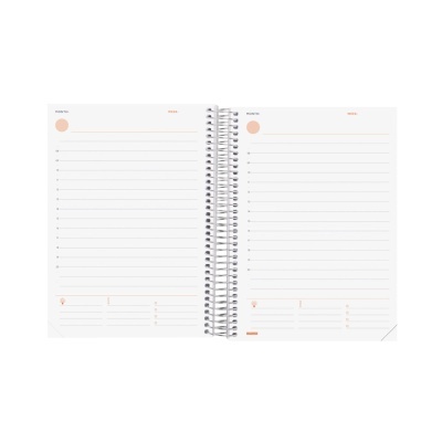 Caderno aberto com páginas pautadas, espiral metálica ao centro e texto em português