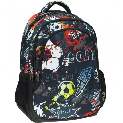 Mochila escolar estampada com motivos de futebol e textos variados