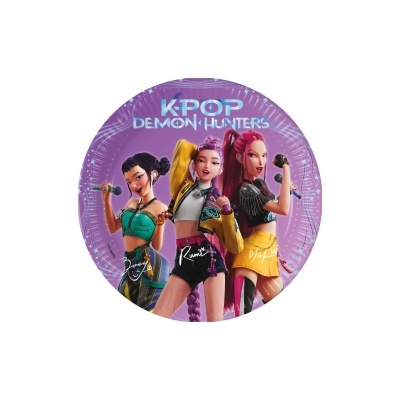 Prato descartável roxo com personagens femininas animadas e texto K-POP DEMON HUNTERS