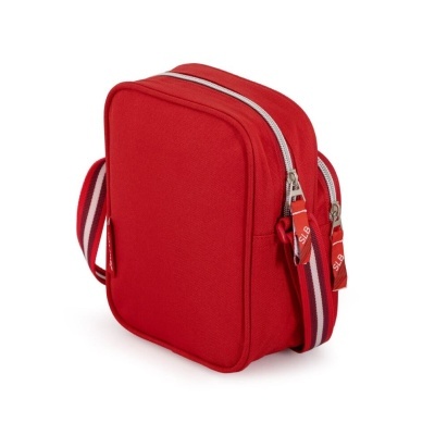 Bolsa média vermelha com fechos prateados e tiras coloridas