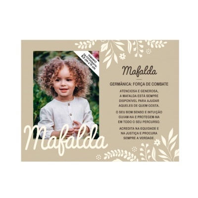 Placa decorativa com fotografia de criança e texto Mafalda sobre personalidade