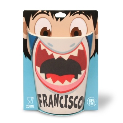 Copo plástico com design de tubarão e nome Francisco