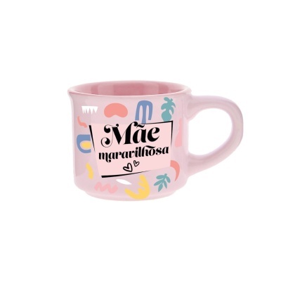 Caneca cor-de-rosa com texto 'Mãe maravilhosa' e padrões coloridos abstratos.
