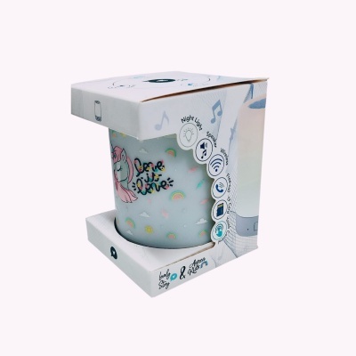 Luminária LED decorativa infantil com unicórnio e arco-íris em caixa branca