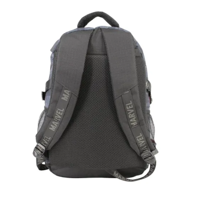 Mochila cinzenta com alças acolchoadas com texto 'MARVEL' impresso