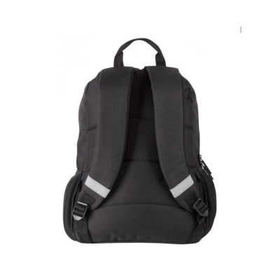 Mochila preta vista pelo lado das alças, com detalhes refletores cinza