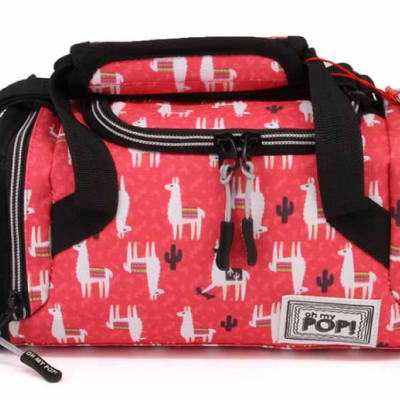 Mala de transporte vermelha com padrão de lhamas brancas e cactos pretos