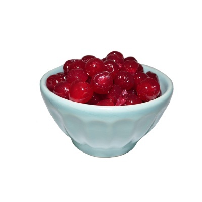 Taça azul clara com cerejas vermelhas brilhantes