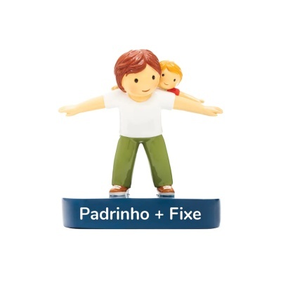 Boneco plástico adulto com criança nas costas e base azul com texto