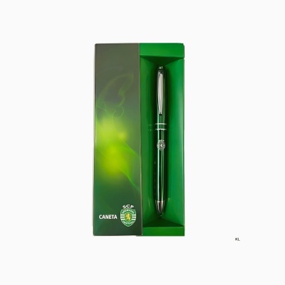 Caneta esferográfica verde escuro em caixa verde com logo SCP