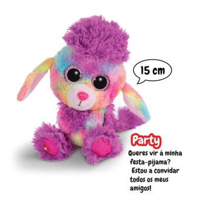 Urso de peluche colorido com pelos roxos e multicoloridos com olhos grandes e nariz rosa.