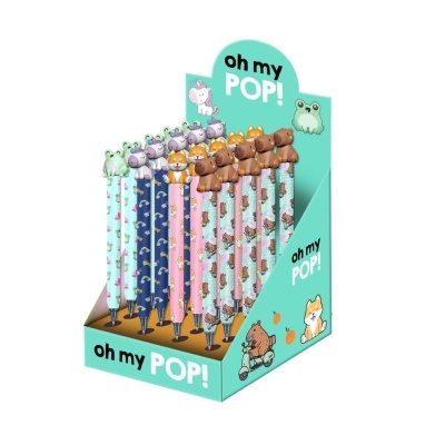 Expositor azul com canetas coloridas decoradas com padrões e chaveiros de animais no topo