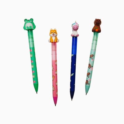 Quatro canetas coloridas com personagens de animais na ponta