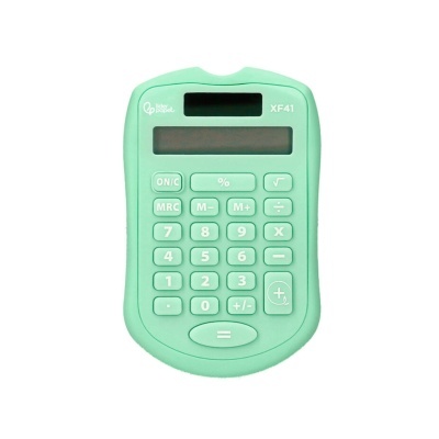 Calculadora verde menta com visor digital e botões quadrados, texto lider papel e XF41