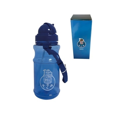 Garrafa azul translúcida F.C. Porto com tampa e alça ajustável, e caixa azul com logo do clube