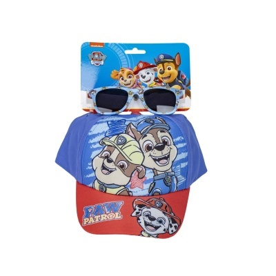 Chapéu azul e vermelho com personagens da Paw Patrol e óculos de sol